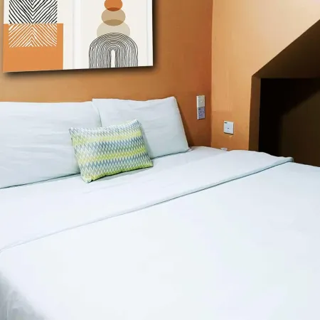 GLOW HOTEL