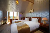 Auberge French no Mori - parking