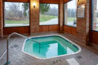 Days Inn by Wyndham Wooster - Hot Tub