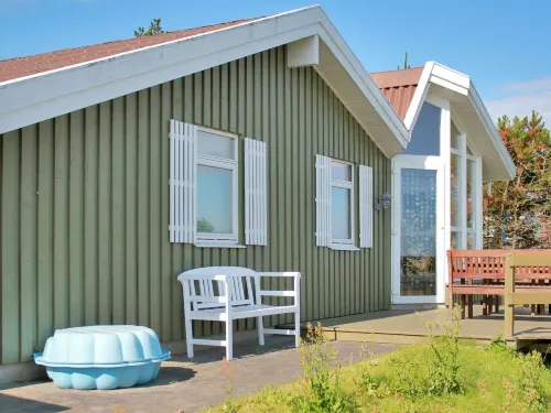 "Annick" - 300m from the Sea