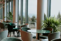 Hotel  Vsesezonny Kurort Manzherok - Bãi đậu xe