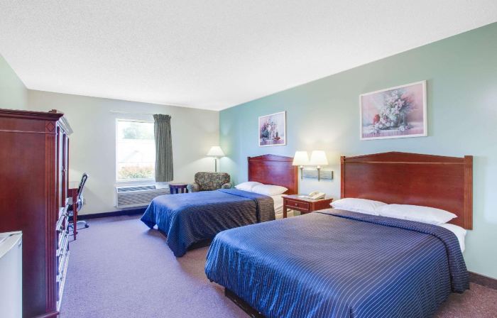 Knights Inn & Suites Dublin