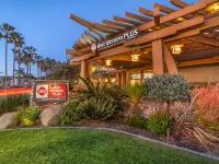 海灘景觀貝斯特韋斯特優質飯店 Carlsbad Village附近的飯店