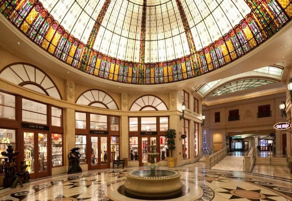 파리 라스베이거스 호텔 & 카지노