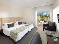 Hotel Atlantic El Tope Hotels near Loro Parque