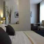 Stelle Hotel the Businest