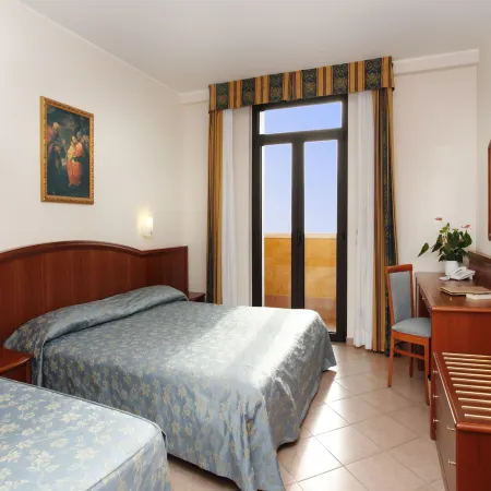 Garda Family House