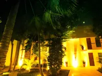 Grand City Hotel Cancun Hotels near Chedraui Selecto