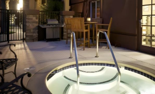 Larkspur Landing Extended Stay Suites Sacramento