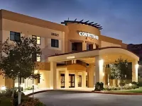 Courtyard Santa Clarita Valencia Hotels in Castaic