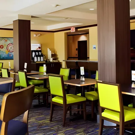 Holiday Inn Express & Suites WALLER - PRAIRIE VIEW by IHG