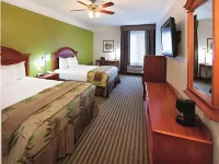 La Quinta Inn & Suites by Wyndham Kingwood Houston IAH Airpt Hotels in Kingwood