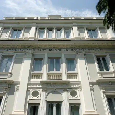 Hotel Flora