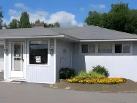 Robyn's Motel Hotels in Otonabee-South Monaghan