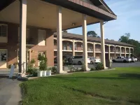 Scottish Inn and Suites Perry Hotels in Perry
