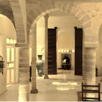 Riad MALAÏKA Hotels near Hostel La Smala