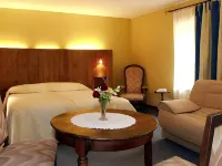 Hotel de Bourgogne Hotels in Cluny