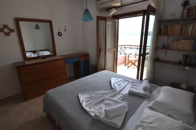 Zennova #42 Pirgadikia Sky & Sea Home