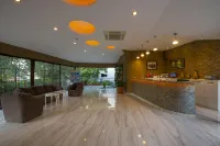 HAN Deluxe Hotel