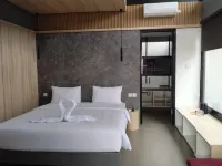 Lynn Resort Carita Các khách sạn ở Sukarame