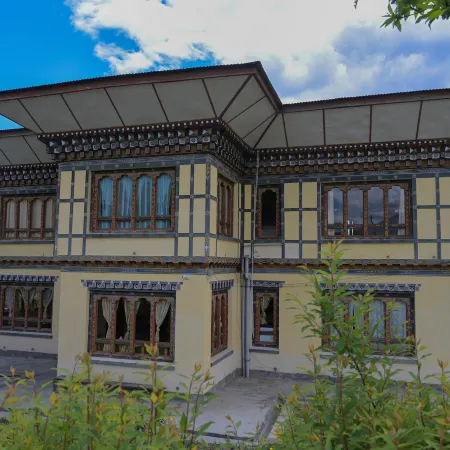 Nirvana Lodge