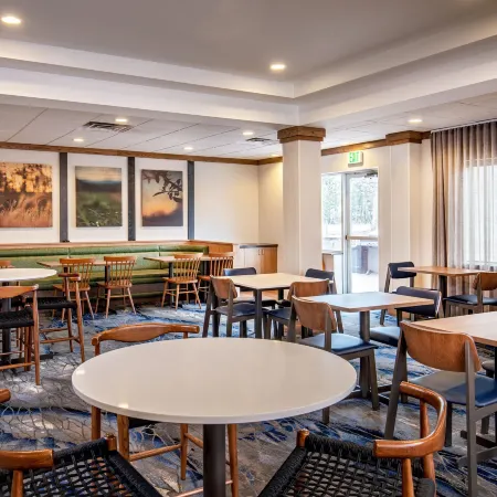 Fairfield Inn & Suites Saratoga Malta