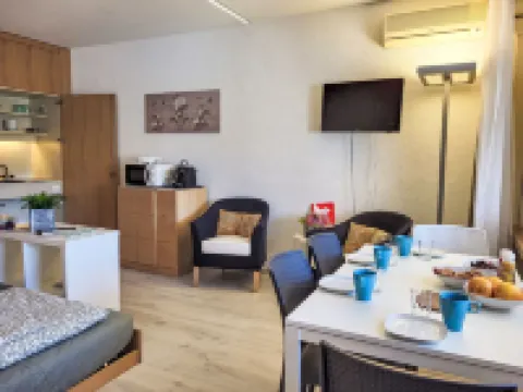 Lago di Lugano Relax Apt.604 Ξενοδοχεία στην πόλη Bissone