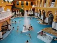Wellness Hotel Babylon - Pools