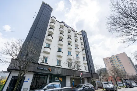 Gyeryong Boutique Two Day Hotel