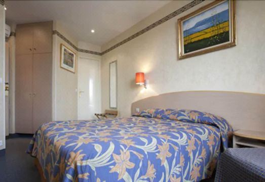 호텔 트란스콘티넨탈 파리