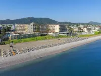 Sun Beach Resort Hoteles en Kremasti