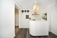 Apelsin Na Leninskom Prospekte Hotel ネスクチニー サド周辺のホテル