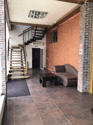 Zhemchuzhina Hotel  호텔