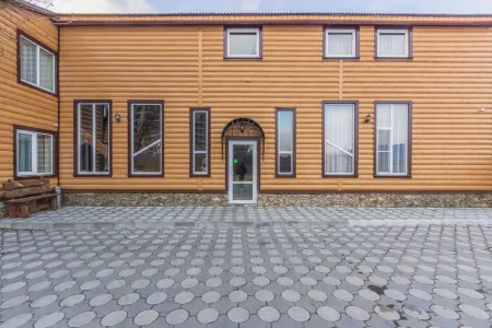 Ундина Отели рядом с достопримечательностью «Мемориальный музей-усадьба академика И.П. Павлова»