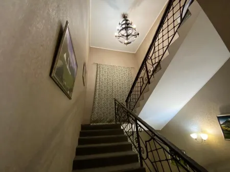 R House Mini-Hotel Отели в г. Армавир