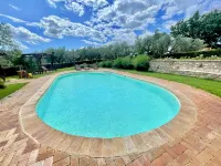 Spoleto Tranquilita può ospitare 20 persone con Wi-Fi, piscina, studio yoga, giardini e vista - piscina