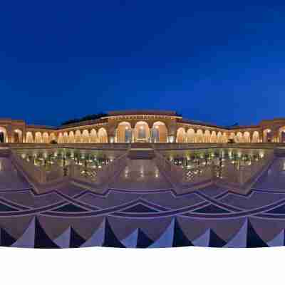 The Oberoi Amarvilas Agra Hotel Exterior