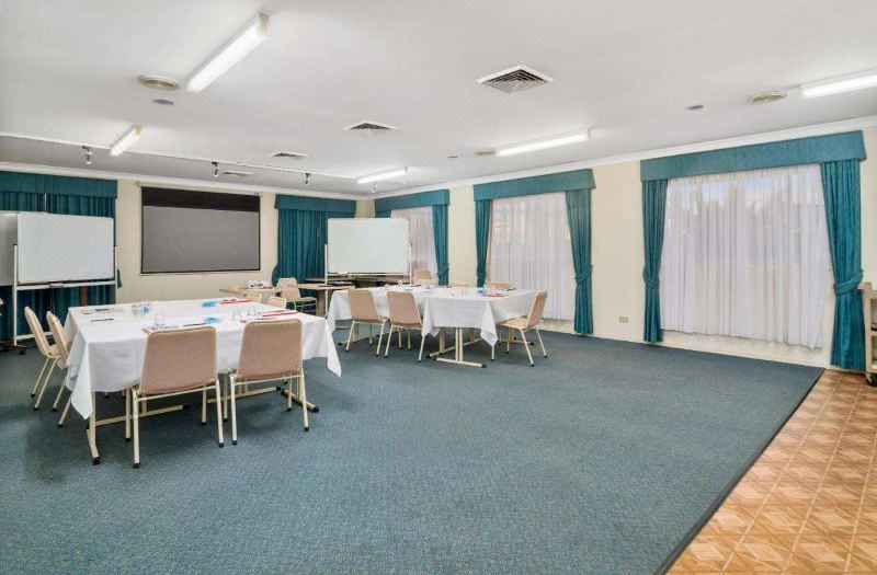 Park Motor Inn photo 5
