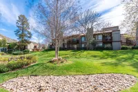 San Diego Country Estates Hotels in Alpine