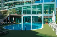 Apartments in Hotel Primorsko Del Sol - ビーチサイド