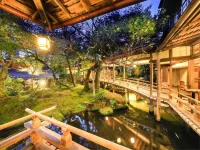 Arai Ryokan Hotels near Chikurinnokomichi
