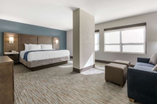 คอมฟอร์ต อินน์แอนด์สวีทส์ ดาวน์ทาวน์ บริกเคลล์ - พอร์ต ออฟ ไมอามี