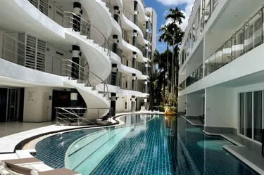 รูปภาพของB12a Pool Access partial Seaview 2brs 1bath Karon