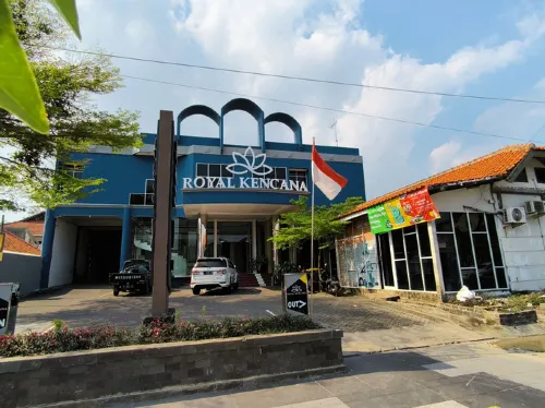 Hotel Kencana Jaya Hotels in Jepara