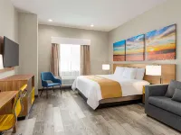 Days Inn & Suites by Wyndham Greater Tomball Hotels in Tomball