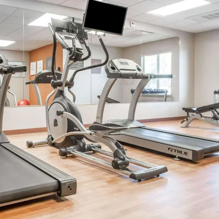 Comfort Suites Farmington