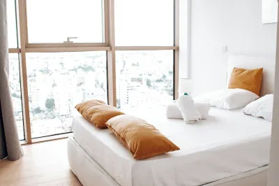 WealthyStays SkyHigh Central