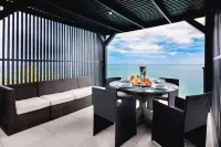 Tamarind Hills Resort & Villas - breakfast