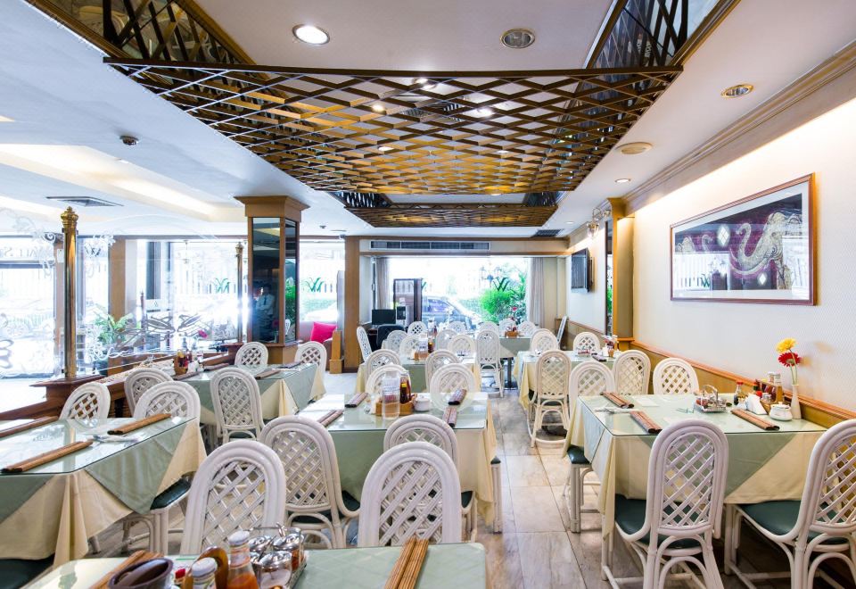 월 스트리트 인 방콕 입구