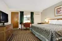 퀄리티 인 세이트 폴-미니애폴리스-미드웨이